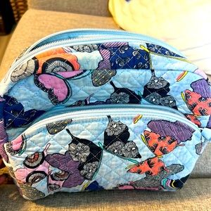 Cosmetic bag